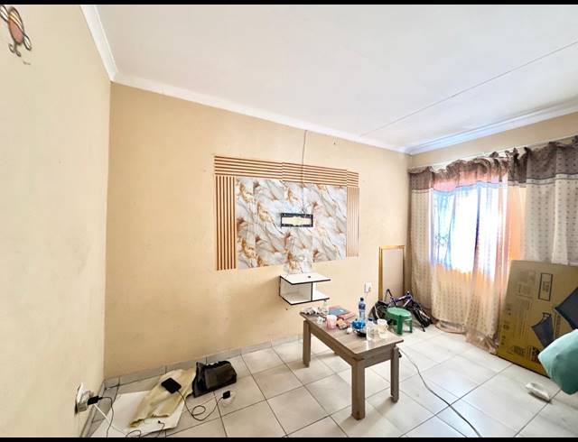 3 BEDROOM HOUSE FOR SALE IN IVY PARK